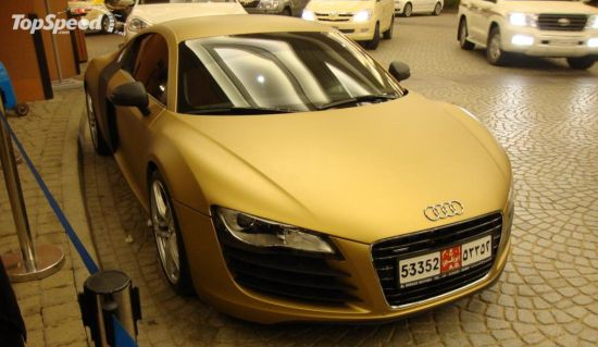 Posted in Cars with tags Cars dubai gold audi r8 on August 31 